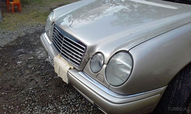 Mercedes E 230 1997, 345,000 km - 2.3 л - Lənkəran