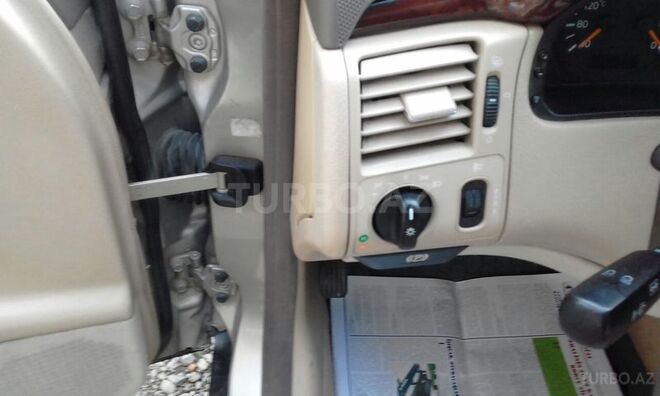 Mercedes E 230 1997, 345,000 km - 2.3 л - Lənkəran