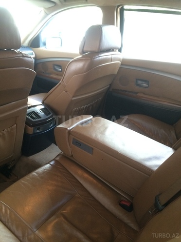 BMW 745 2001, 194,000 km - 0.5 л - Bakı