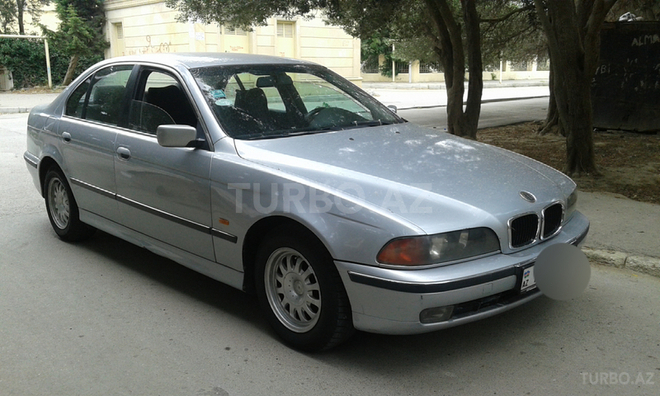 BMW 523 1997, 308,000 km - 2.5 л - Bakı