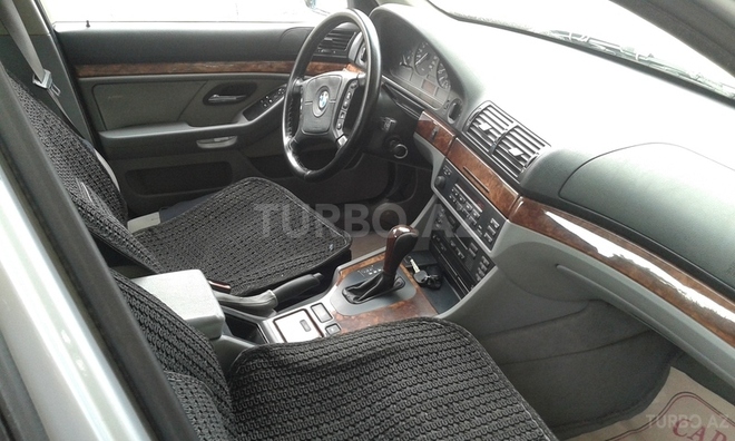 BMW 523 1997, 308,000 km - 2.5 л - Bakı
