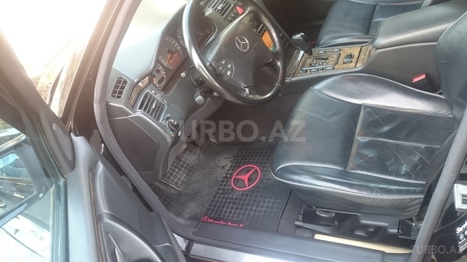 Mercedes E 320 2001, 285,000 km - 3.2 l - Bakı