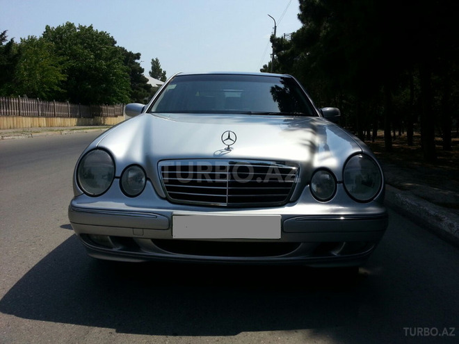 Mercedes E 270 2000, 255,000 km - 2.7 l - Bakı