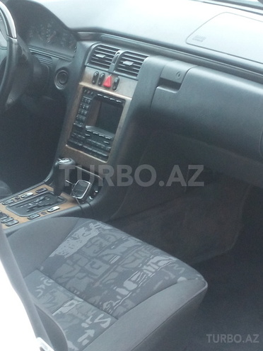 Mercedes E 240 1999, 220,000 km - 2.4 l - Xırdalan