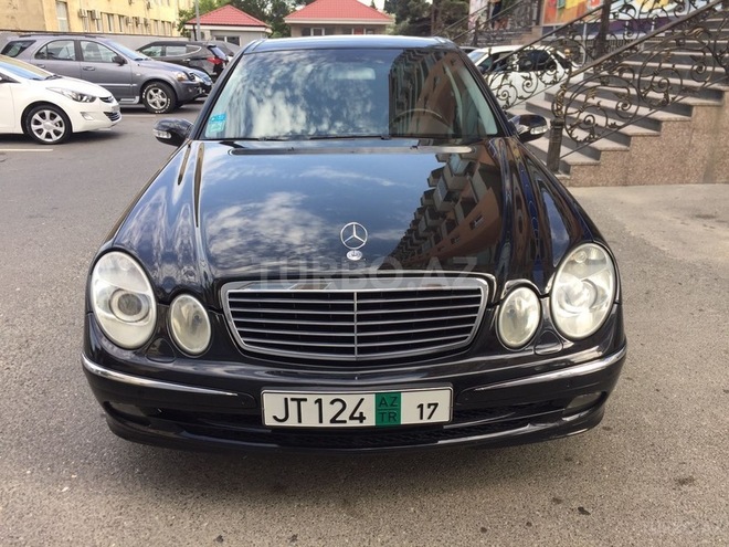 Mercedes E 350 2005, 192,000 km - 3.5 l - Bakı