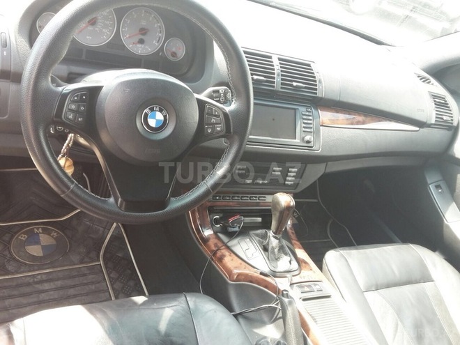 BMW X5 2006, 135,000 km - 4.8 l - Bakı