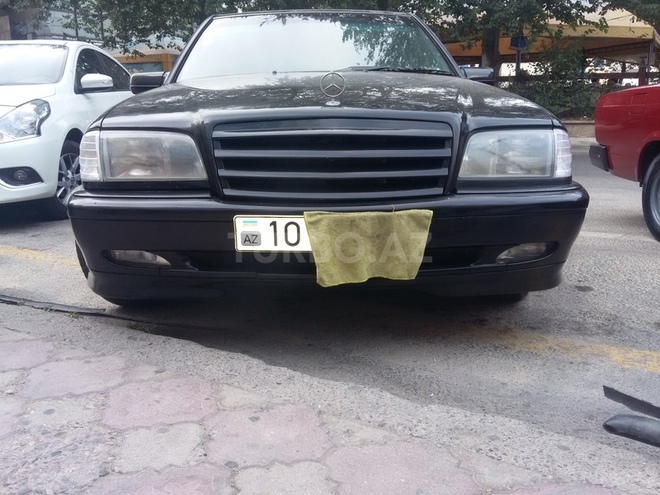 Mercedes C 200 1994, 250,000 km - 2.0 l - Bakı