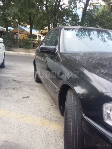 Mercedes C 200 1994, 250,000 km - 2.0 l - Bakı