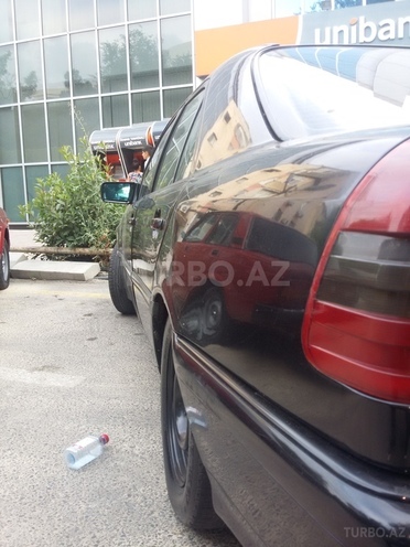 Mercedes C 200 1994, 250,000 km - 2.0 l - Bakı