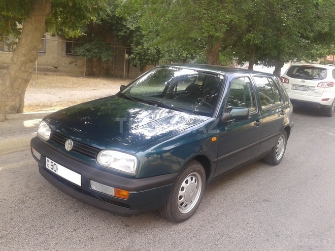 Volkswagen Golf 1997, 200,000 km - 2.0 л - Bakı