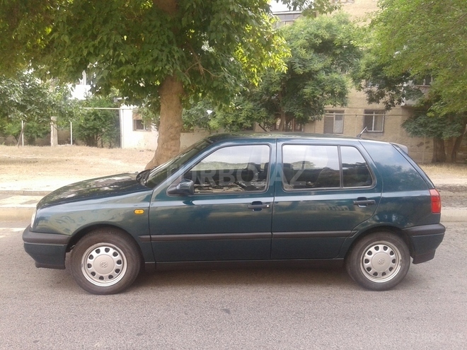 Volkswagen Golf 1997, 200,000 km - 2.0 л - Bakı