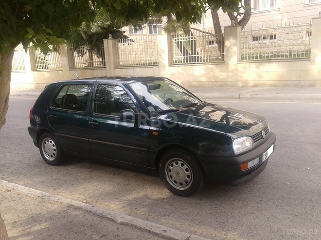 Volkswagen Golf 1997, 200,000 km - 2.0 л - Bakı