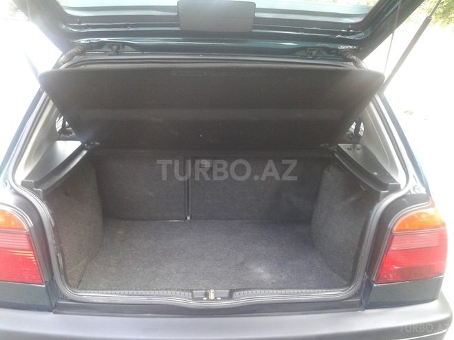 Volkswagen Golf 1997, 200,000 km - 2.0 л - Bakı