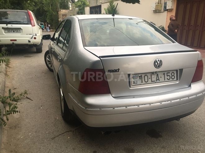 Volkswagen Bora 2003, 234,587 km - 1.6 l - Bakı