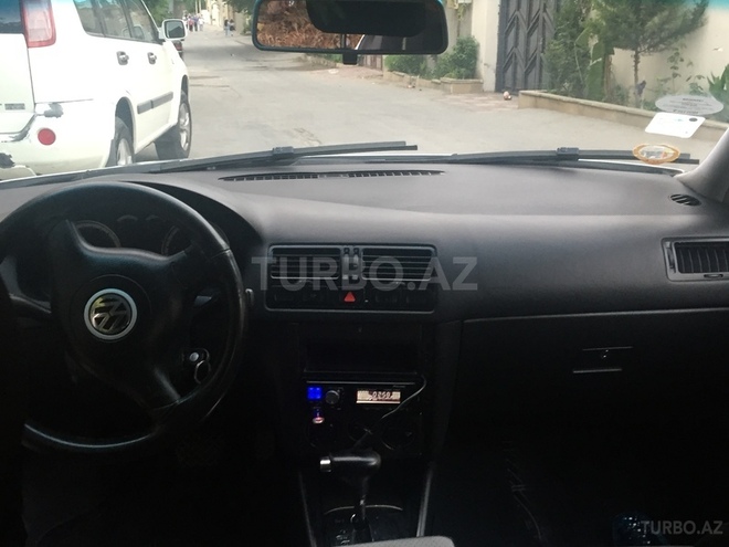Volkswagen Bora 2003, 234,587 km - 1.6 l - Bakı