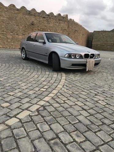 BMW 523 1998, 303,000 km - 2.5 l - Bakı