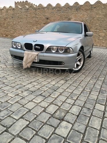 BMW 523 1998, 303,000 km - 2.5 l - Bakı
