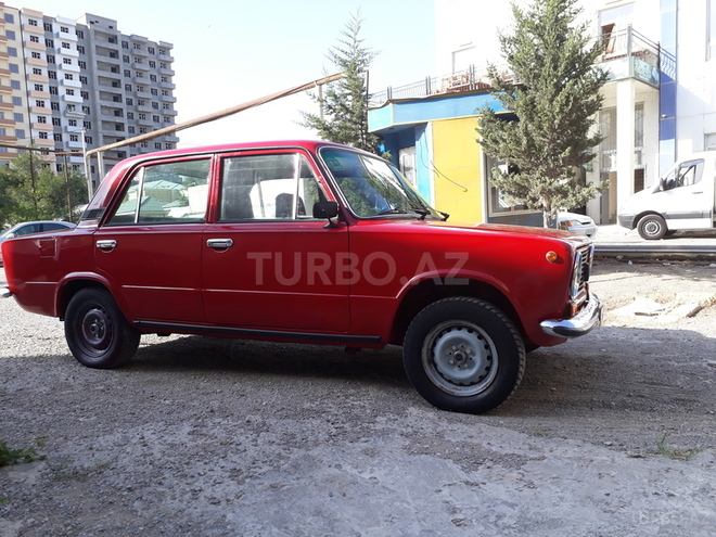LADA (VAZ) 21011 1982, 299,999 km - 1.3 l - Bakı