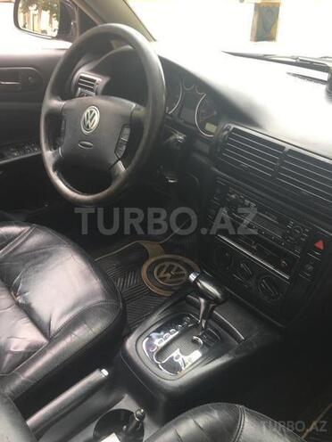 Volkswagen Passat 2000, 296,000 km - 1.8 l - Gəncə