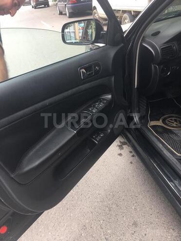 Volkswagen Passat 2000, 296,000 km - 1.8 l - Gəncə