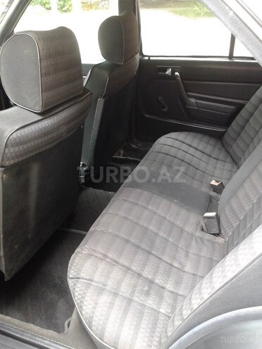 Mercedes 190 1993, 350,000 km - 1.8 л - Gəncə