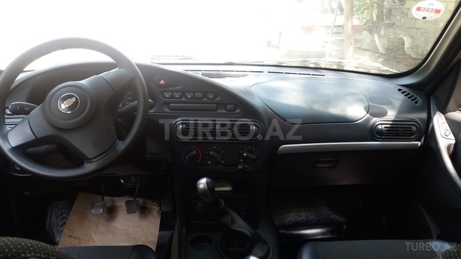 Chevrolet Niva 2015, 9,920 km - 0.2 л - Sumqayıt