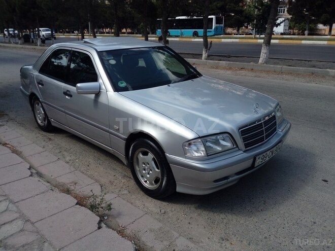 Mercedes C 180 1999, 350,000 km - 1.8 л - Sumqayıt