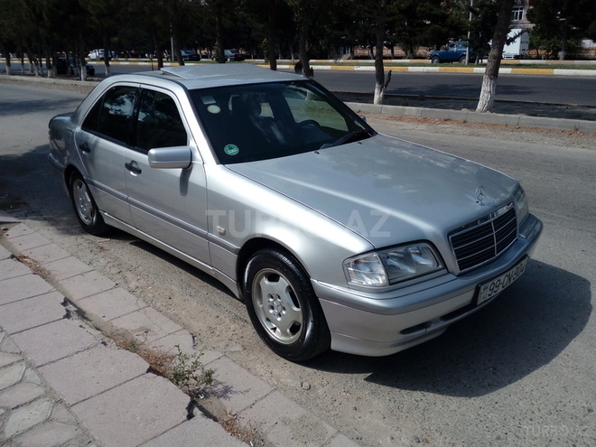 Mercedes C 180 1999, 350,000 km - 1.8 л - Sumqayıt