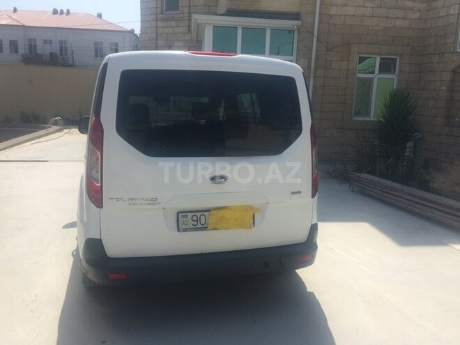 Ford Tourneo Connect 2014, 92,000 km - 1.6 l - Bakı