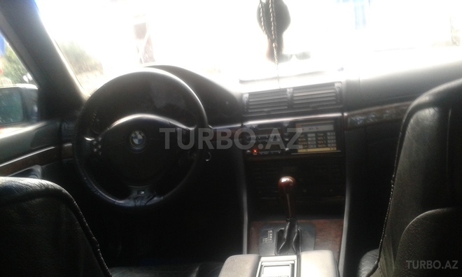BMW 728 1998, 320,000 km - 2.8 l - Bakı
