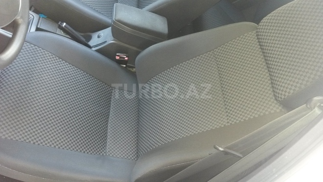 LADA (VAZ) Priora 2013, 48,000 km - 1.6 l - Gəncə