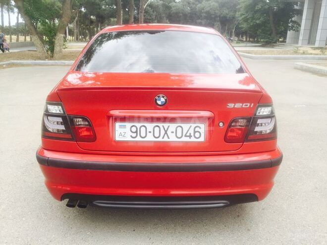 BMW 320 2002, 180,000 km - 2.2 л - Bakı