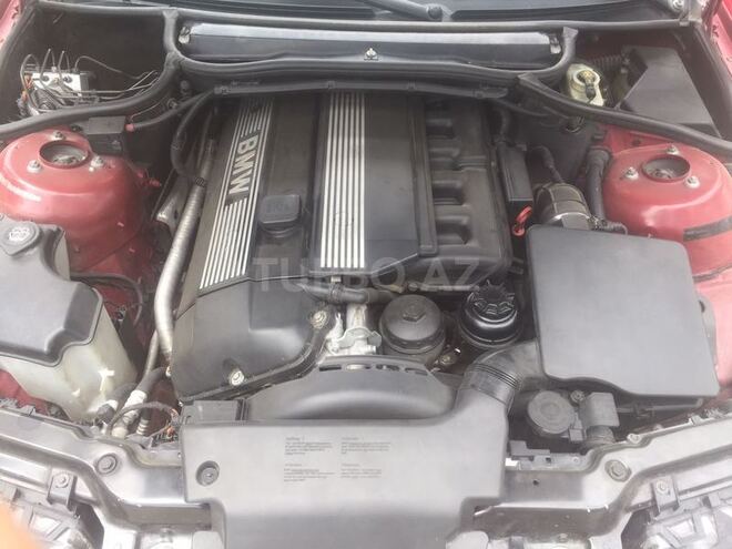 BMW 320 2002, 180,000 km - 2.2 л - Bakı