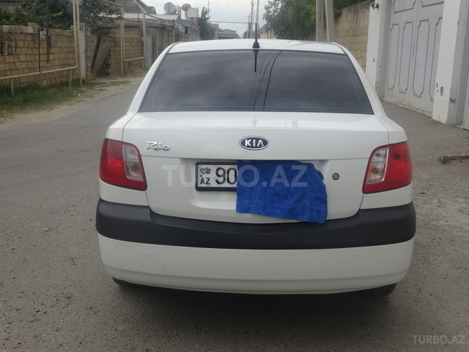 Kia Rio 2008, 210,000 km - 1.4 l - Şirvan