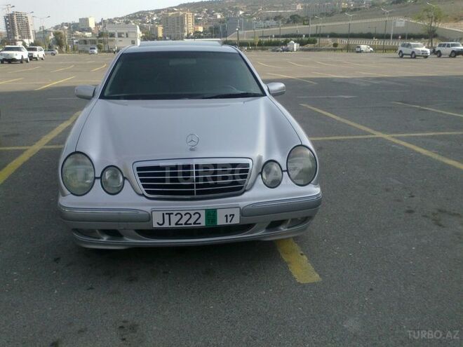 Mercedes E 200 2001, 187,000 km - 2.0 l - Bakı