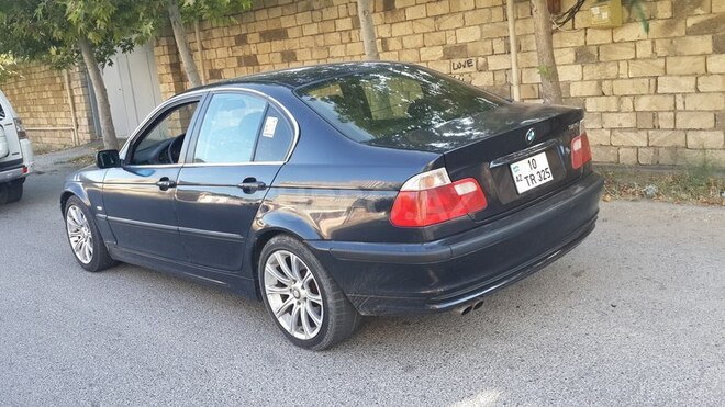 BMW 325 2001, 217,000 km - 2.5 l - Bakı