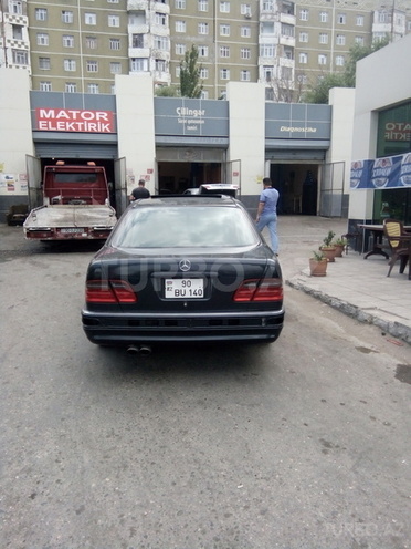 Mercedes E 320 1996, 183,000 km - 3.2 l - Bakı