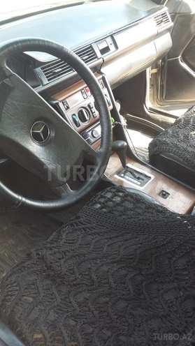 Mercedes E 300 1987, 250,000 km - 0.3 л - Bakı