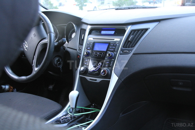 Hyundai Sonata 2010, 210,000 km - 2.0 l - Bakı