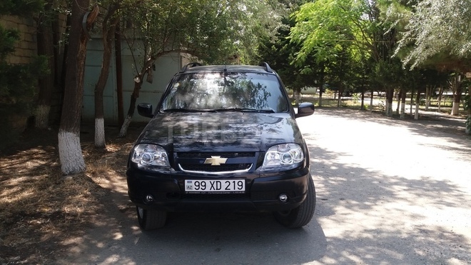 Chevrolet Niva 2015, 9,920 km - 0.2 л - Sumqayıt