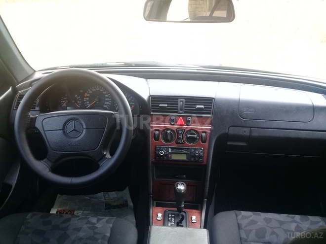 Mercedes C 180 1998, 226,000 km - 1.8 l - Bakı