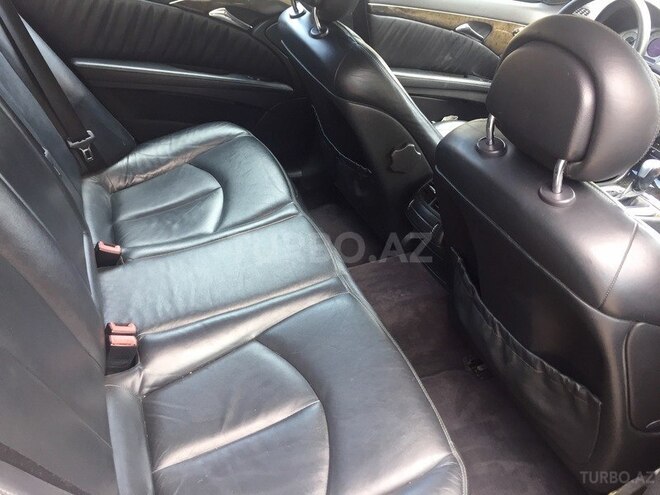 Mercedes E 320 2003, 266,000 km - 3.2 l - Bakı