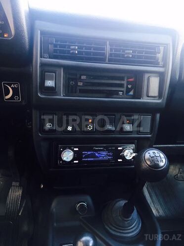 LADA (VAZ) Niva 2016, 8,300 km - 1.7 л - Bakı