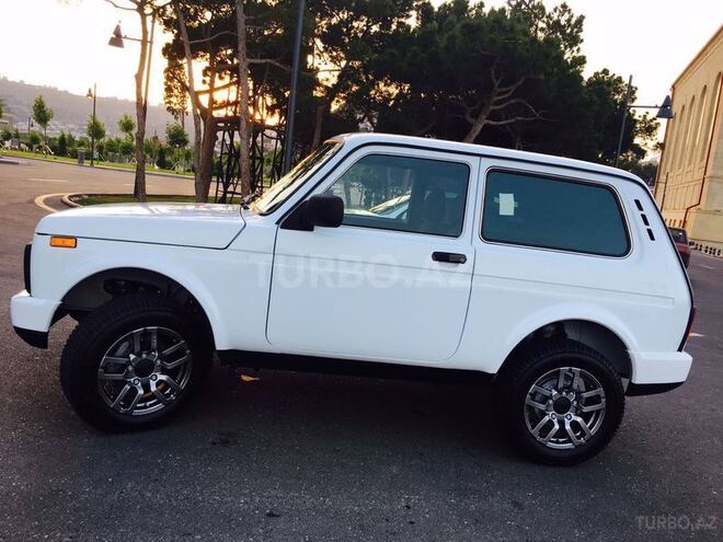 LADA (VAZ) Niva 2016, 8,300 km - 1.7 л - Bakı