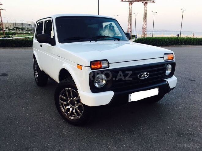 LADA (VAZ) Niva 2016, 8,300 km - 1.7 л - Bakı
