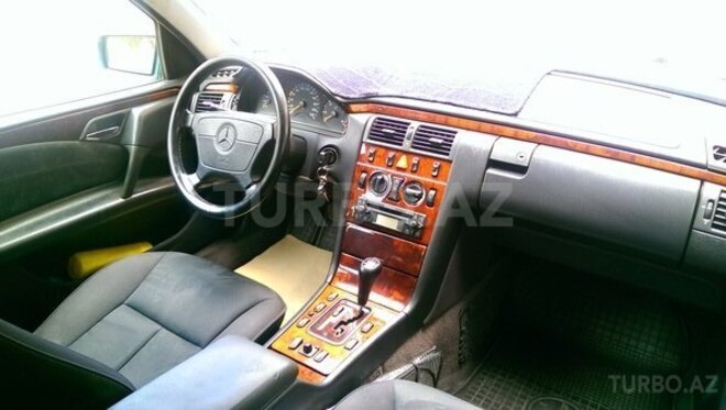 Mercedes E 290 1999, 225,000 km - 2.9 l - Bakı