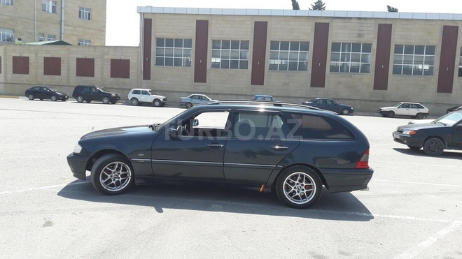 Mercedes C 200 1998, 271,000 km - 2.0 l - Bakı