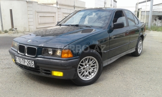 BMW 318 1993, 199,190 km - 1.8 l - Bakı
