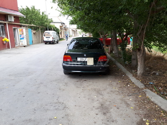 BMW 520 1997, 350,000 km - 2.0 л - Bakı