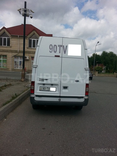 Ford Transit 2006, 304,000 km - 2.4 l - Quba